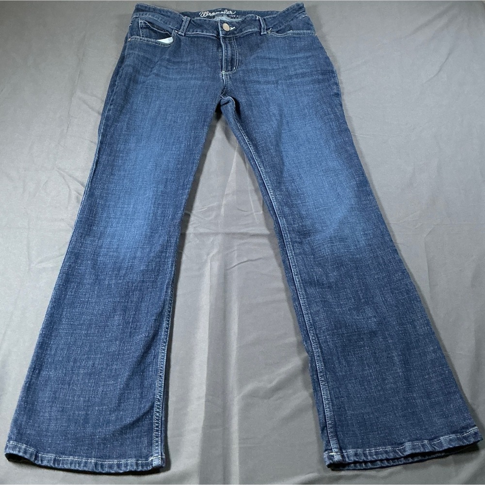 Wrangler Womens Boot Cut Jeans Medium Wash Blue Denim 13x32 1009MWZDO